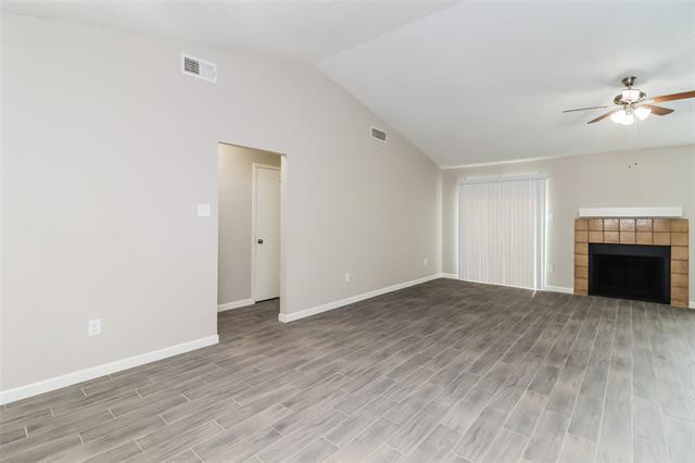Foto del edificio - 6223 Fernwood Dr