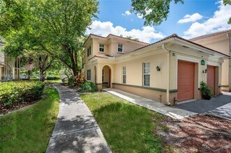 Building Photo - 2482 Centergate Dr