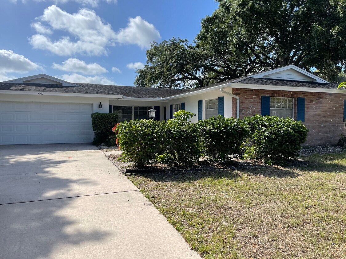 Primary Photo - 3511 Jaffa Dr