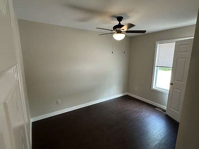 Foto del edificio - 2168 Alnwick Blvd
