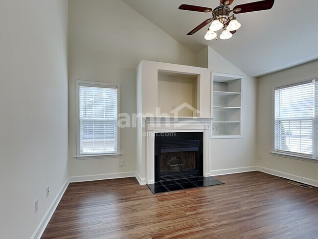 Building Photo - 4735 Eagle Path