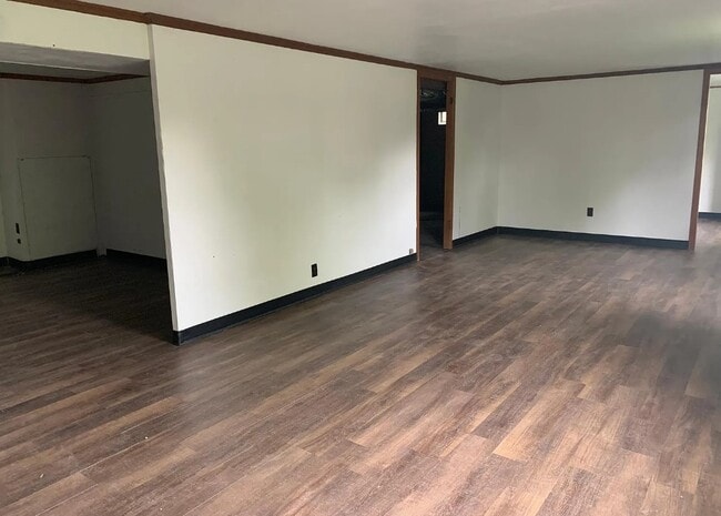 Foto del edificio - 1028 W 12th St