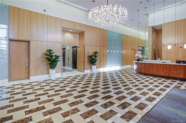 Foto del edificio - 175 Huguenot St