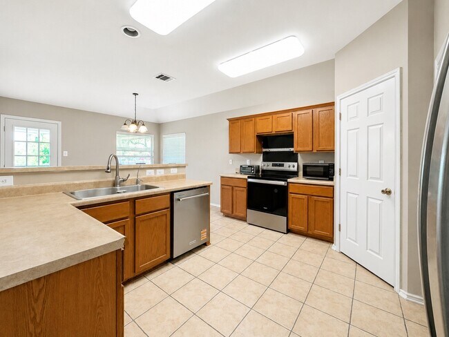 Foto del edificio - 9430 Anderson Way