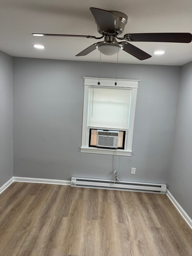 Foto del edificio - 257 E Cliveden St