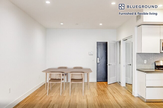 Foto del edificio - 518 N Gramercy Pl