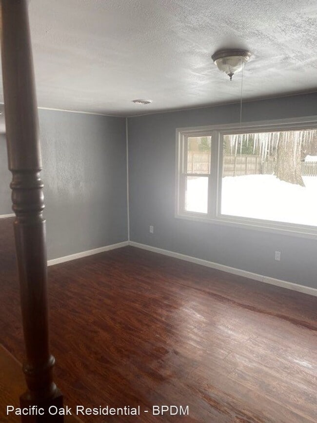 Building Photo - 3 br, 2 bath House - 1224 Maycroft Rd.