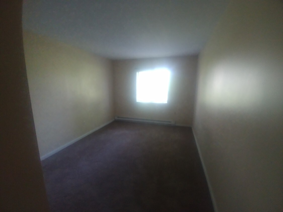 Primary Photo - 13 Eagle Dr