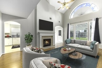 Building Photo - 3603 Beacon Hill Dr
