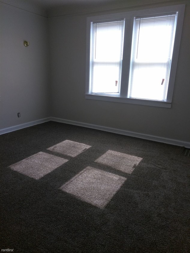 Building Photo - 7140 Elmhurst St