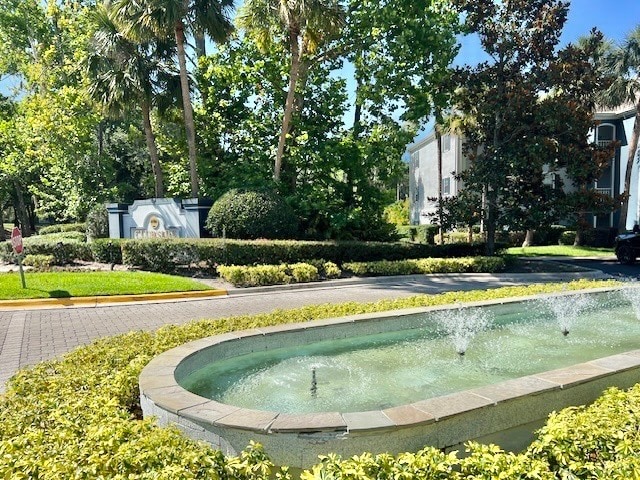 Building Photo - 2208 Clubside Dr