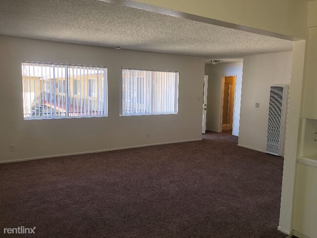 Building Photo - 10243 San Antonio Ave
