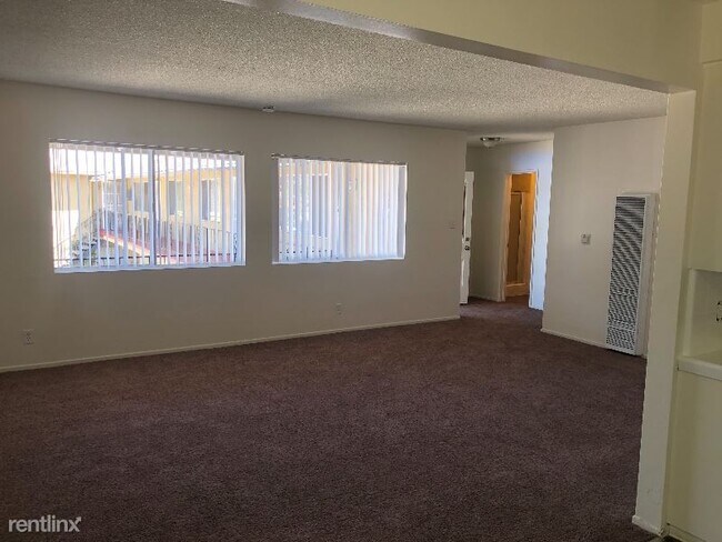 Foto del edificio - 10243 San Antonio Ave