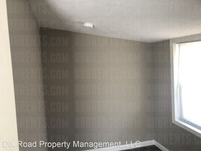 Building Photo - 3 br, 1 bath House - 1885 Parkamo Avenue,