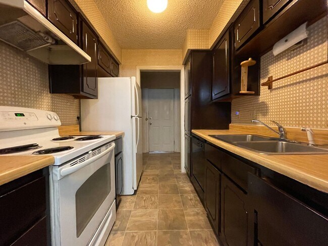 Building Photo - 2-Bedroom Duplex for Rent in Killeen