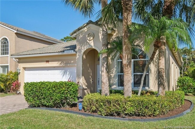 Building Photo - 3796 NW Deer Oak Dr