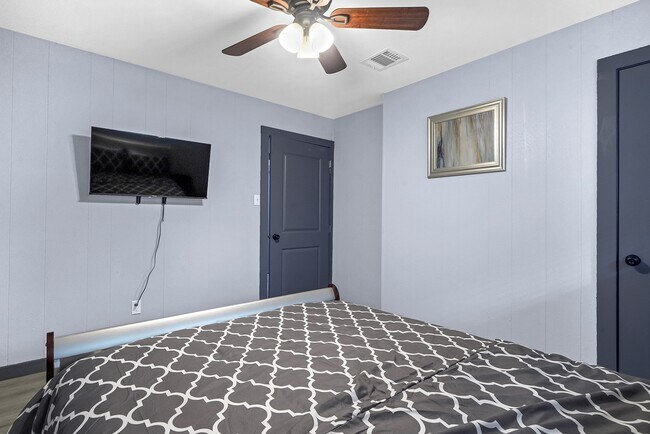 Foto del edificio - 11103 Greenwillow Dr