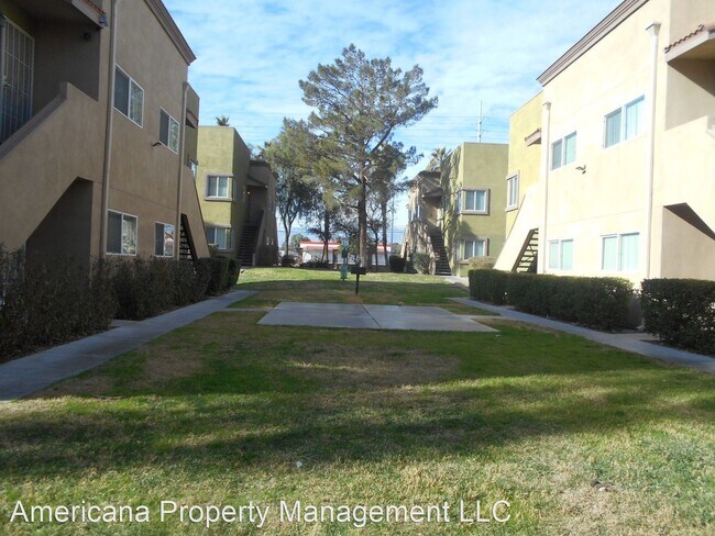 Foto del edificio - 2 br, 2 bath House - 1806 N. Decatur Blvd ...