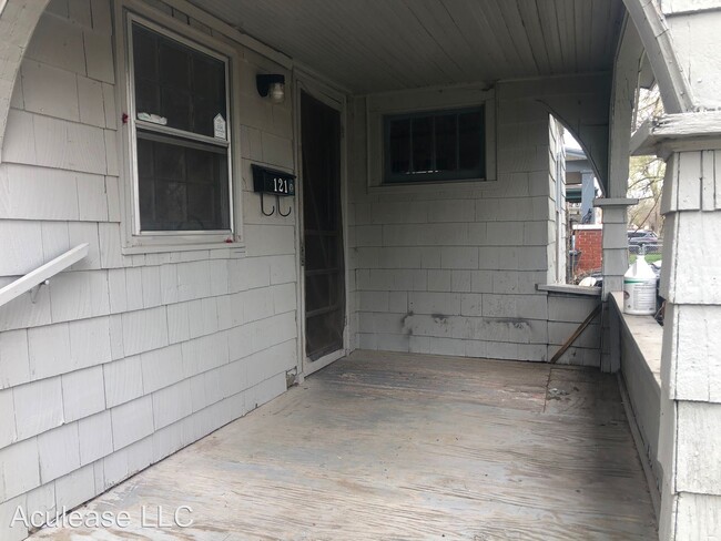 Foto del edificio - 2 br, 1 bath House - 121 SW 2nd