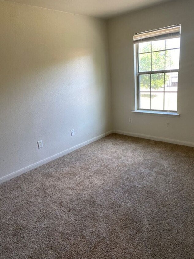 Foto principal - 3411 Turner Ave