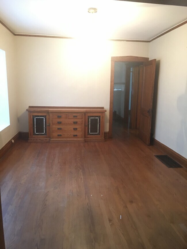 Foto del edificio - 3338 N Hamlin Ave