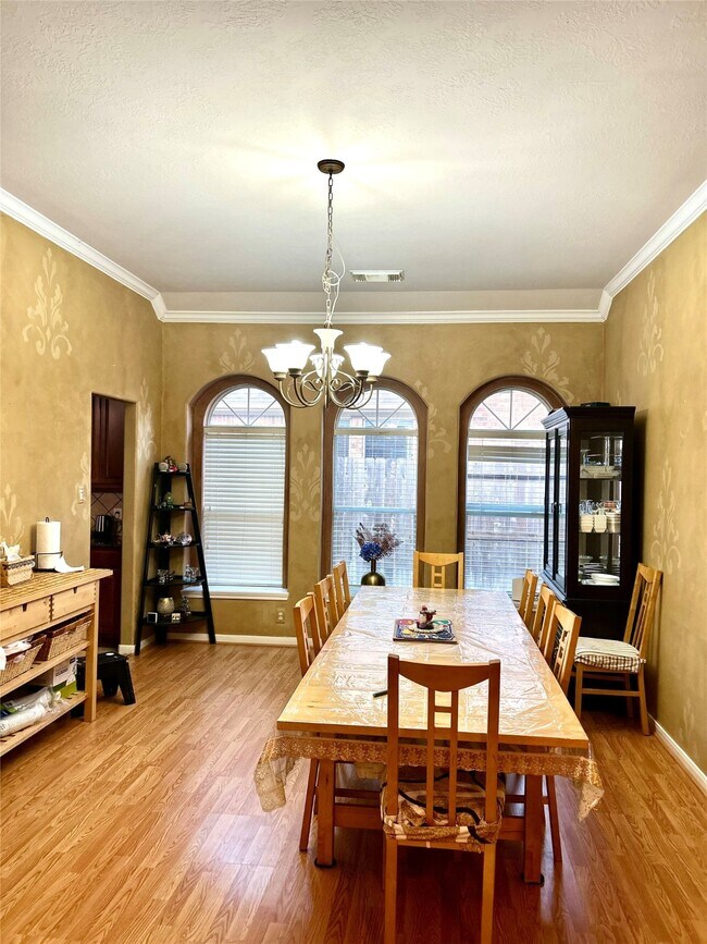 Foto del edificio - 26418 Meadow Dawn Ln