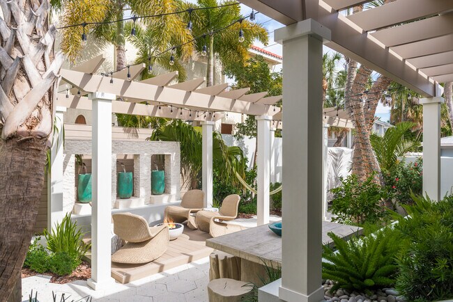 Foto del edificio - 2807 Sunset Way