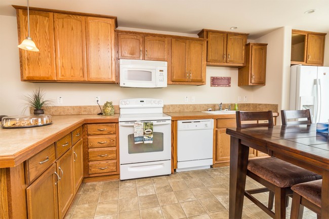 Building Photo - 3633 Saddle Horn Trail