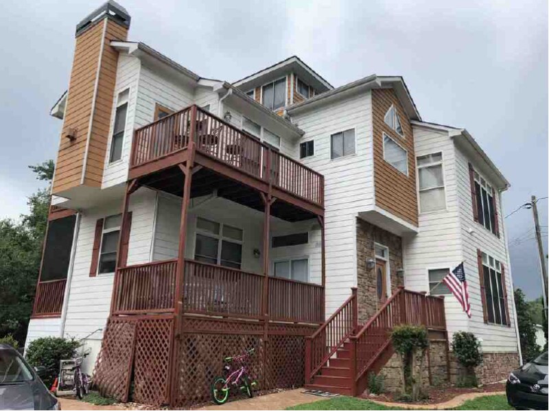 Building Photo - 5496 Williams Shores Dr
