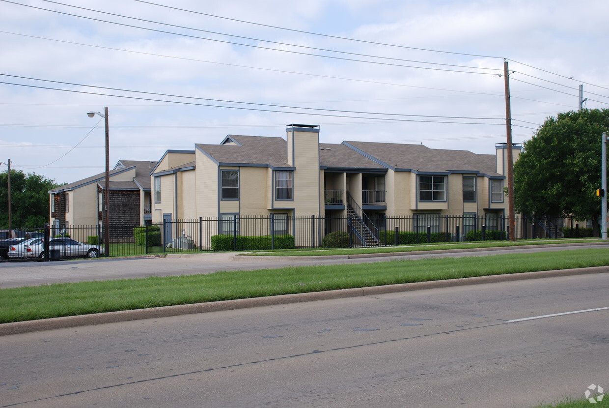 Foto del edificio - Briarwyck Apartments