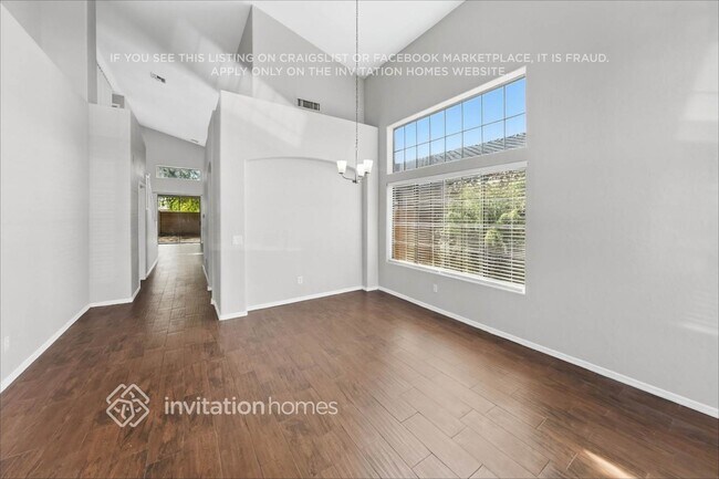 Foto del edificio - 2125 S 114th Ln