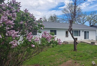 Building Photo - 1337 Lockview Ln