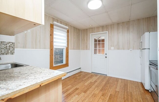 Foto del edificio - 148 Allen St