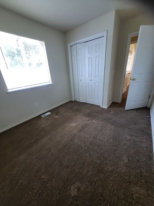Building Photo - Cute Nampa Home