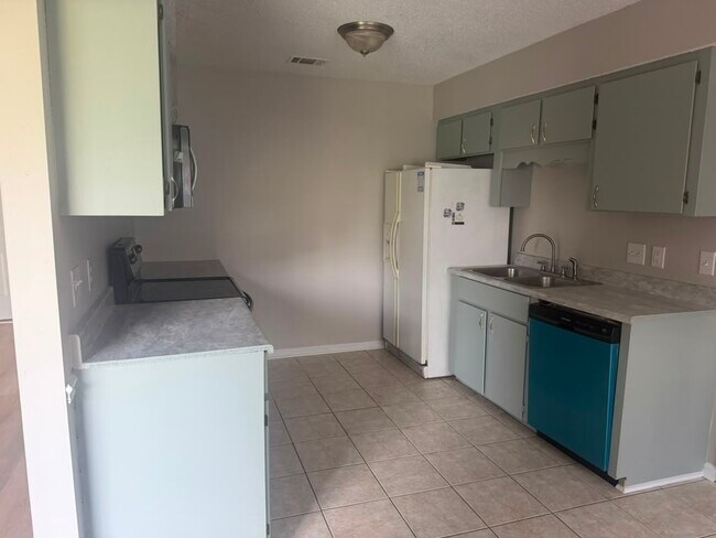 Foto del edificio - 727 Timber Ridge Trail