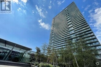 Building Photo - 105-1105 The Queensway