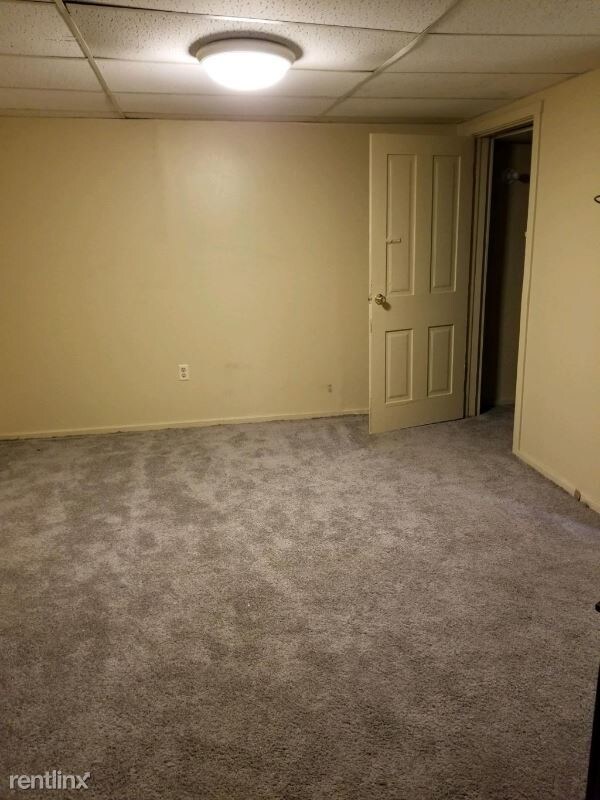 Foto del edificio - 20 Loop Rd