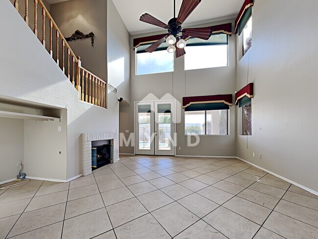 Building Photo - 7515 W Betty Elyse Ln
