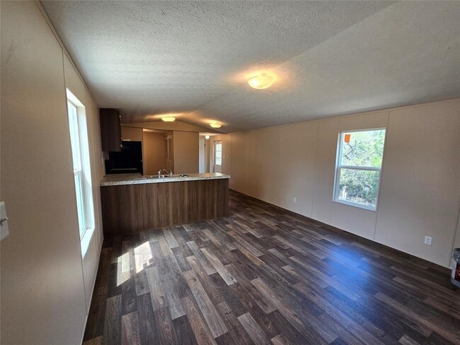 Building Photo - 24369-2-24362 Bingham Creek Rd