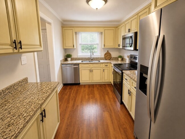 Photo - NOW LEASING FOR AUGUST 7TH 2026! 1/2 DEPOSIT SPECIAL Apartment