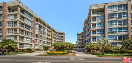 Building Photo - 515 Ocean Ave