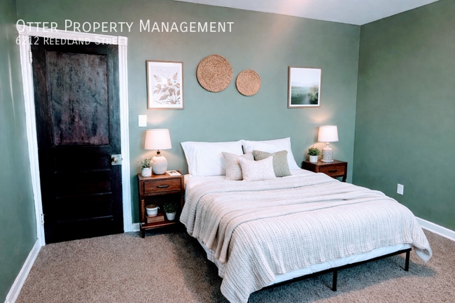 Foto del edificio - 6212 Reedland St