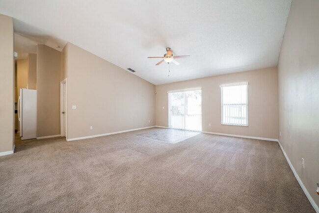 Building Photo - 1451 Stoneywood Way
