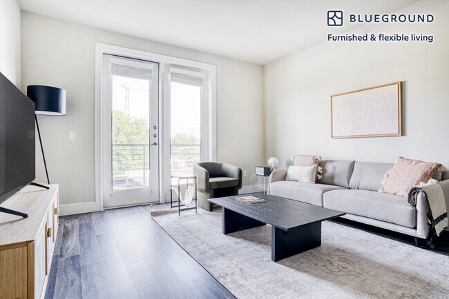 Foto del edificio - 1621 E 6th St