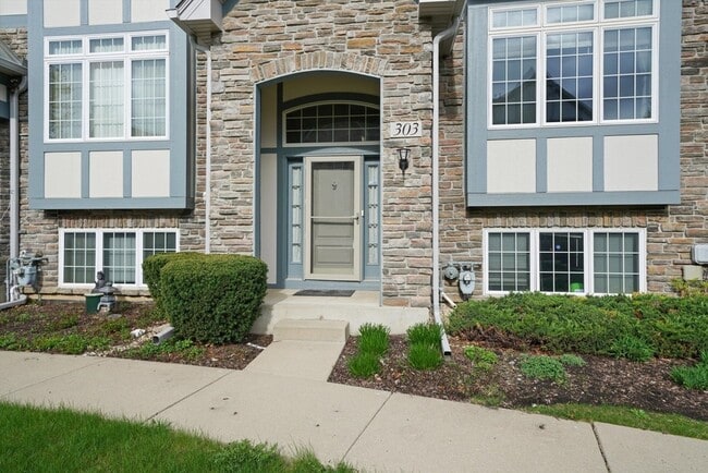 Building Photo - 303 Sype Dr