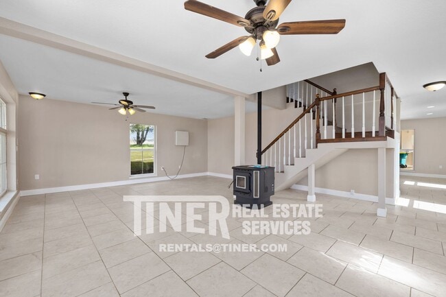 Building Photo - 4281 Silver Dove Way