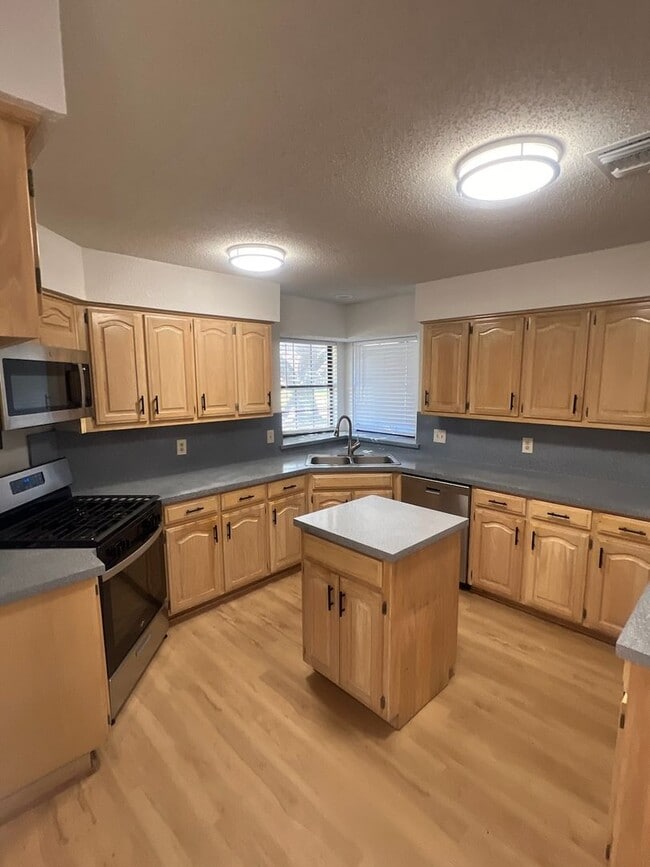 Building Photo - An ideal sanctuary for modern living