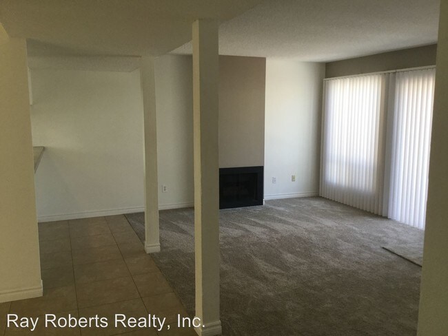 Foto del edificio - 2109 Huntington St