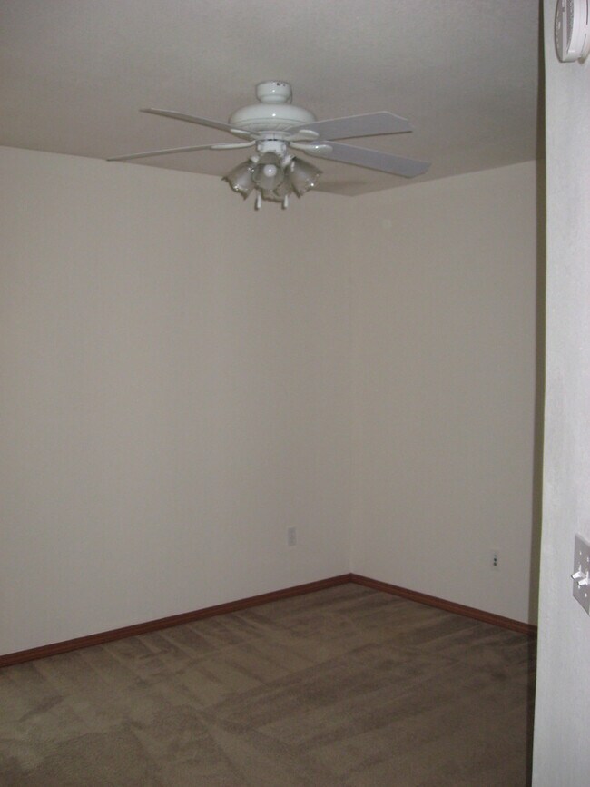 Foto del edificio - 2215 N Manning St