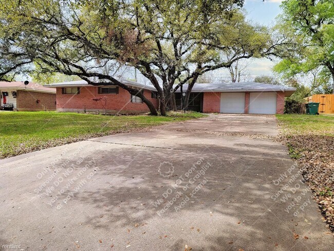 Building Photo - 3 br, 2 bath House - 904 Palmetto St